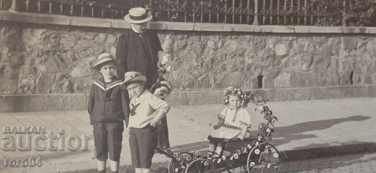 СТАРА БЪЛГАРСКА ПОЩЕНСКА КАРТИЧКА с цена € 17.00 | 33.25 лв. СТАРА БЪЛГАРСКА ПОЩЕНСКА КАРТИЧКА с цена € 17.00 | 33.25 лв.