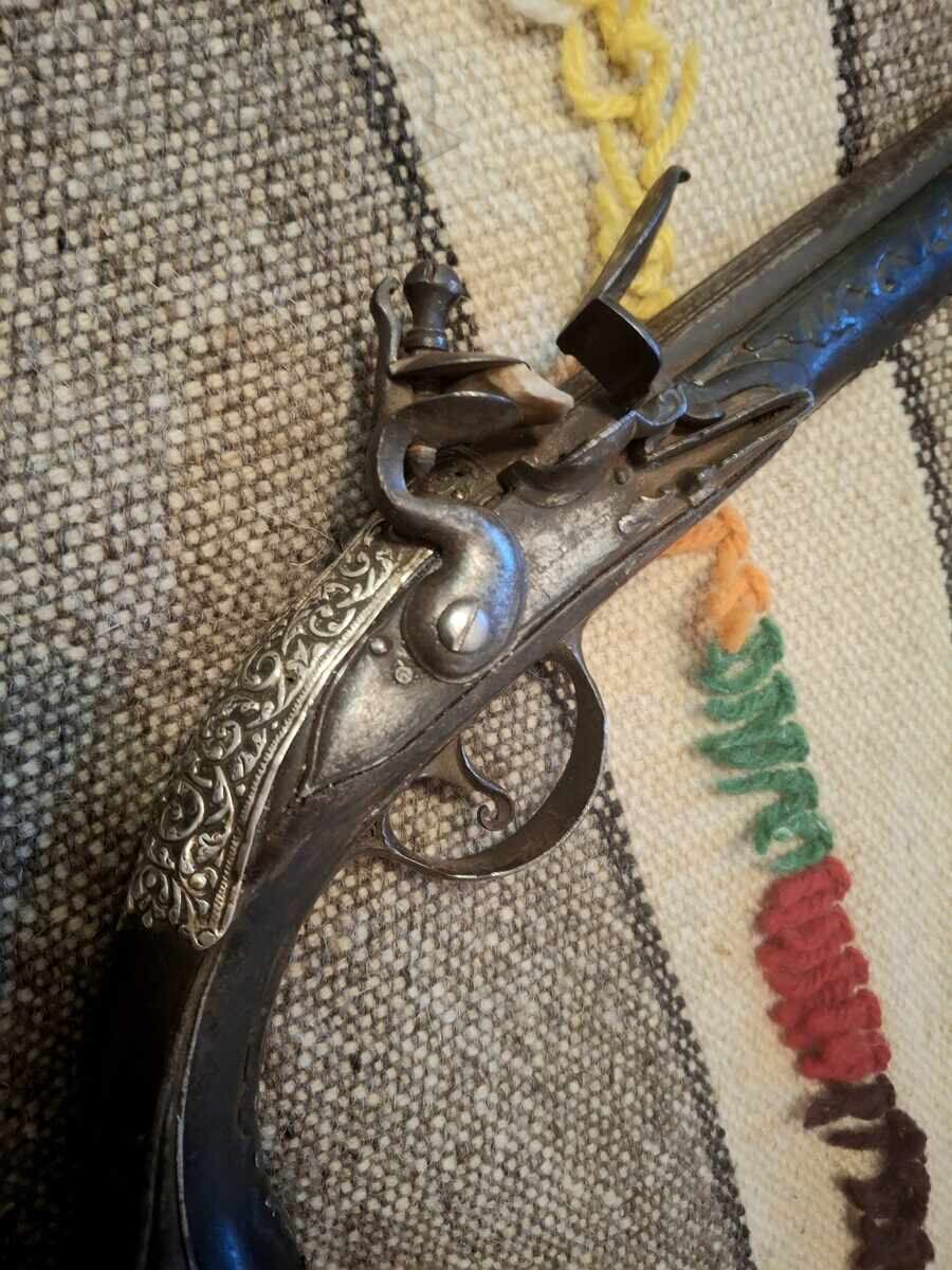 Παράδοση Πυρίτης πιστόλι, τουφέκι, σασί, μπόιλι, πυριτόλιθο