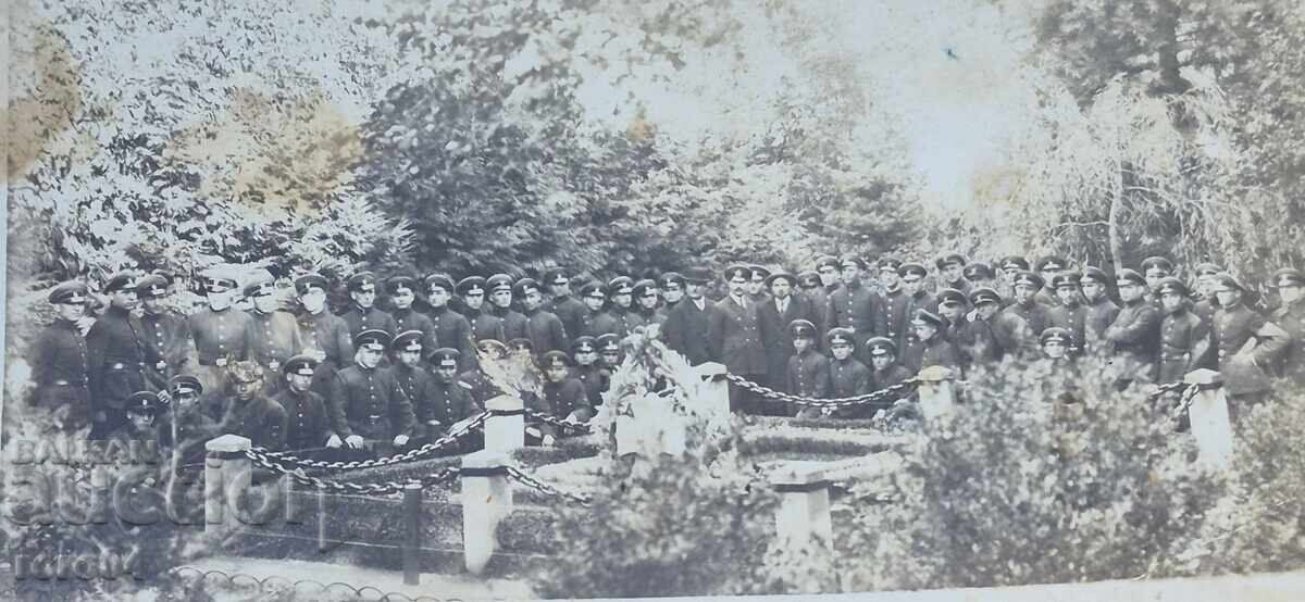Licitație ȚARINA ELEONORA - MORMÂNTUL - BOIANA