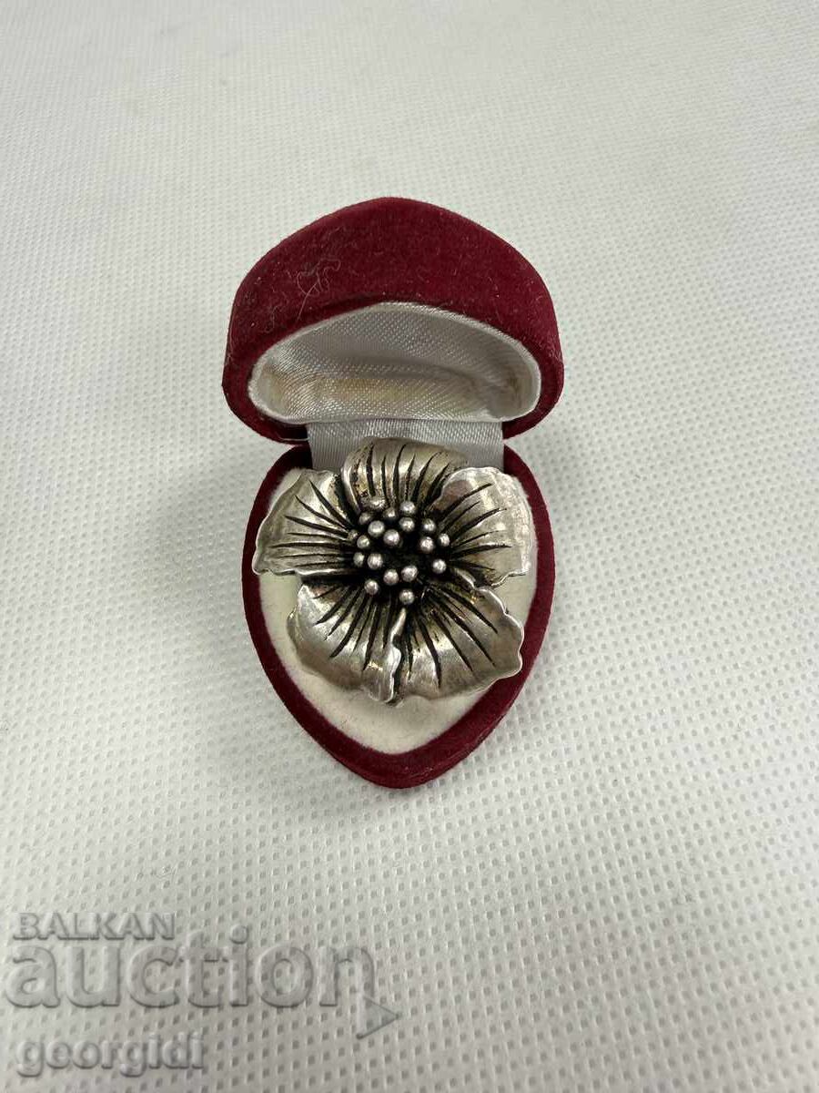 Сребърен пръстен с флорален мотив - Магнолия. №7795 с цена € 60.00 | 117.35 лв.