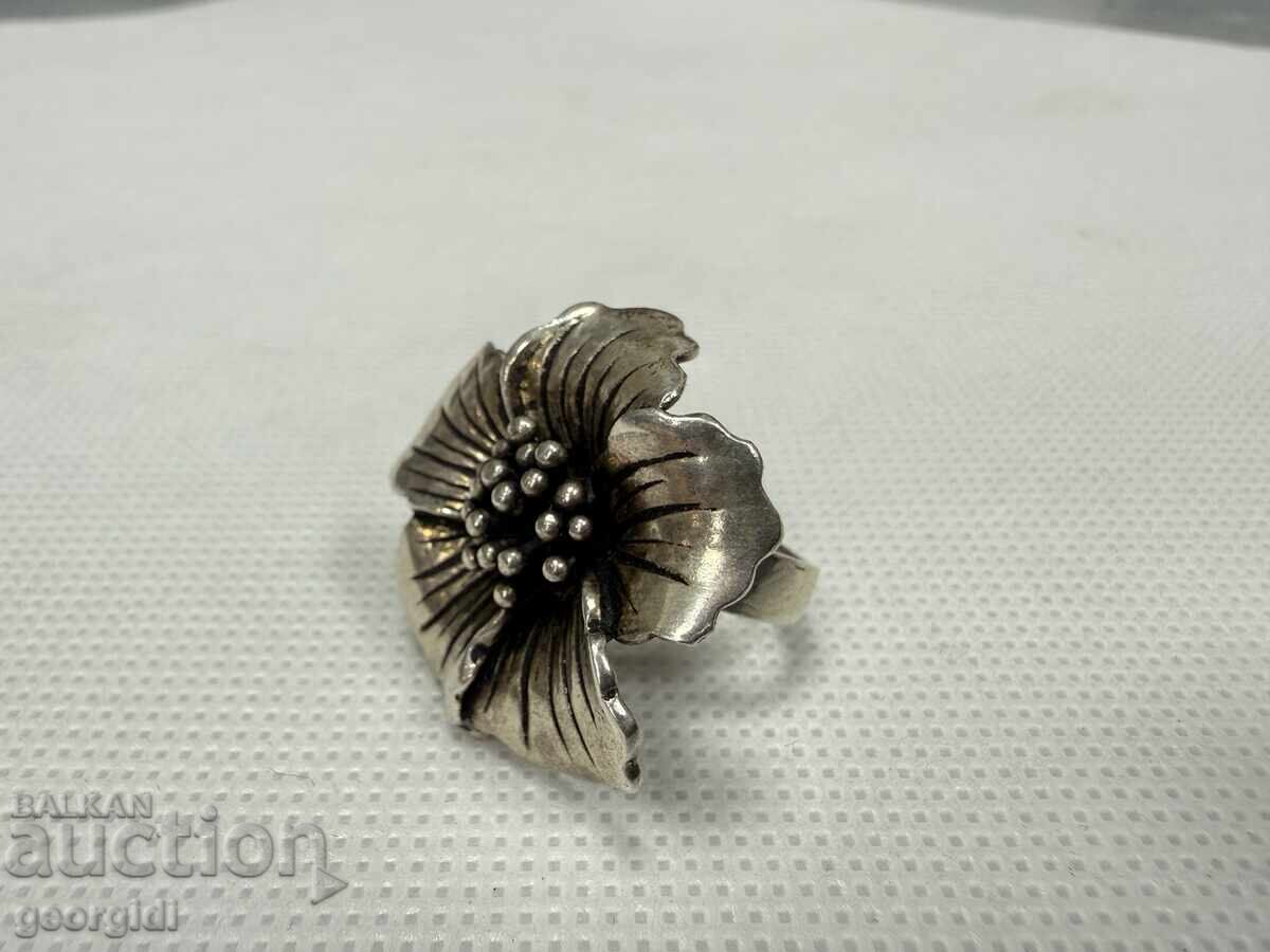 Доставка на Сребърен пръстен с флорален мотив - Магнолия. №7795