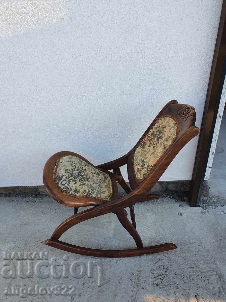 Scaun balansoar pliabil din lemn vintage masiv!!! - 6 Scaun balansoar pliabil din lemn vintage masiv!!! - 6