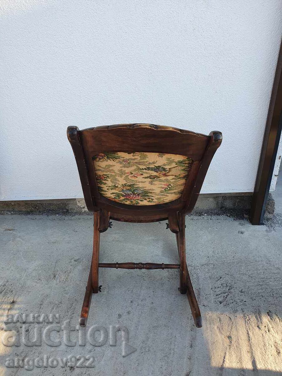 Scaun balansoar pliabil din lemn vintage masiv!!! - 7 Scaun balansoar pliabil din lemn vintage masiv!!! - 7