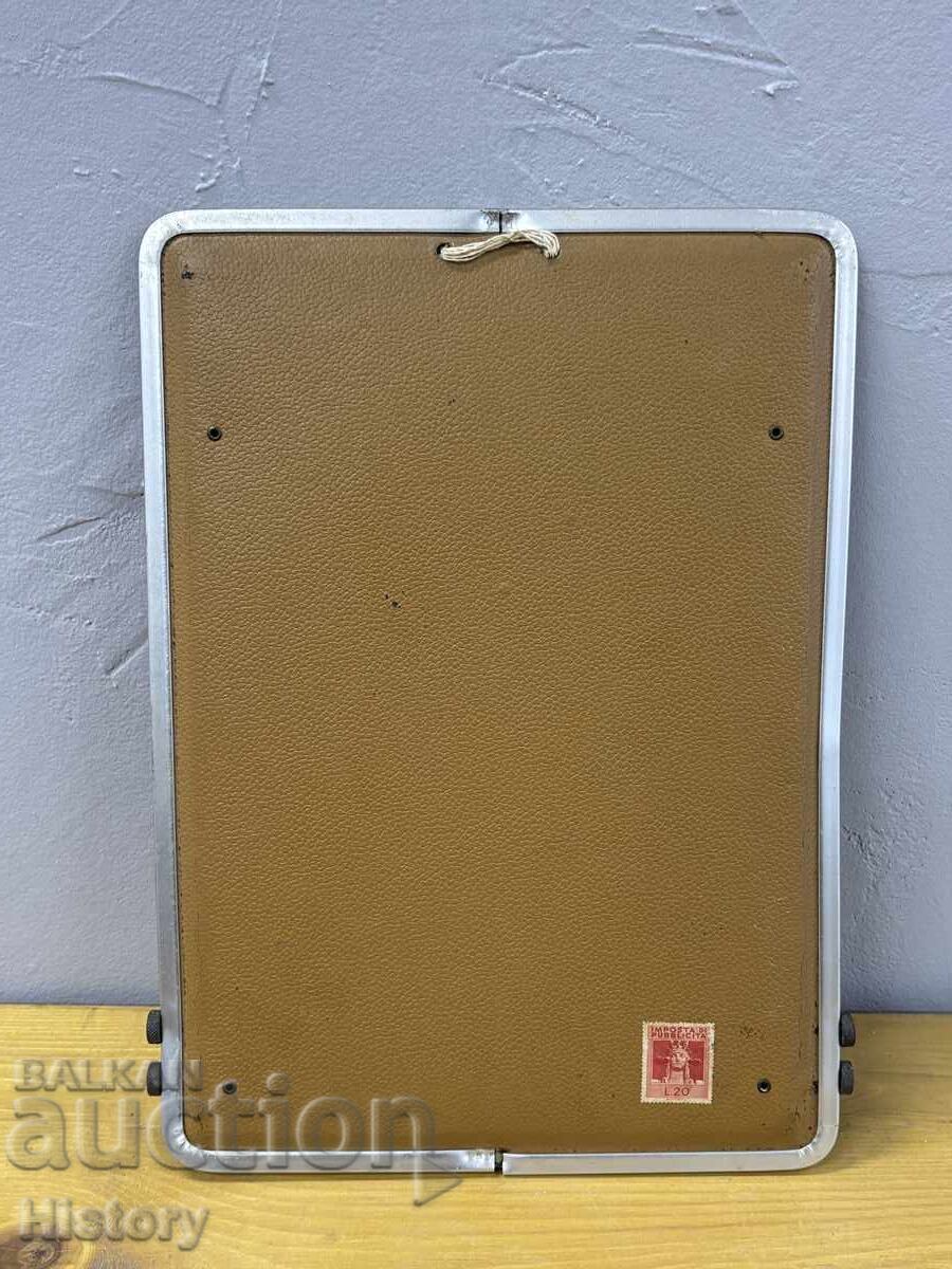 Delivery of Perpetual Calendar