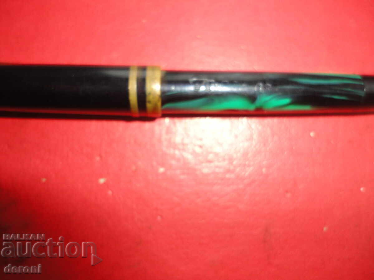 Μπακελιτένιο στυλό Pobeda 4 με τιμή € 7.70 | 15.06 BGN Μπακελιτένιο στυλό Pobeda 4 με τιμή € 7.70 | 15.06 BGN