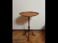 Beautiful vintage solid wood table!!!
