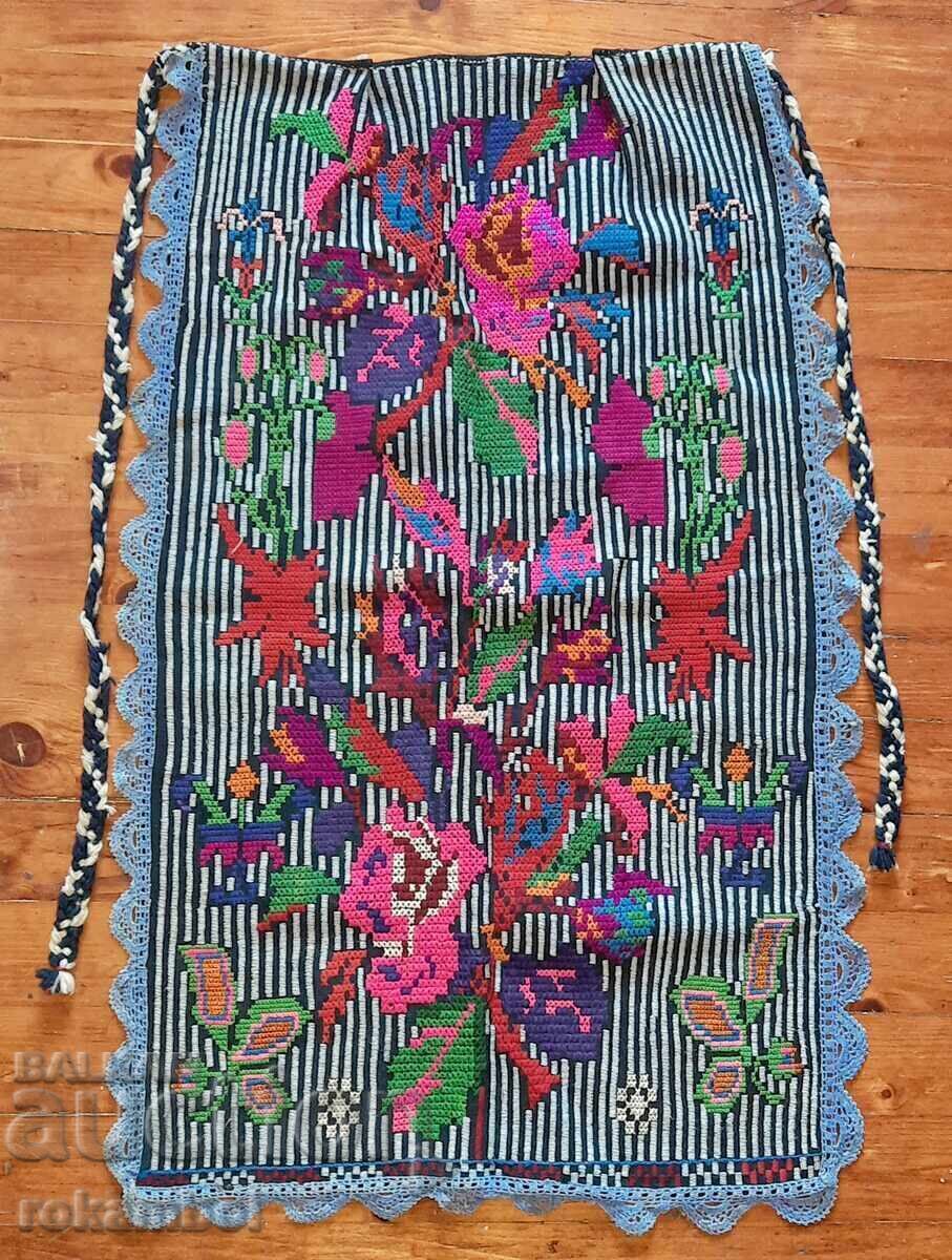 Șorț autentic din Suvorovo, Varna