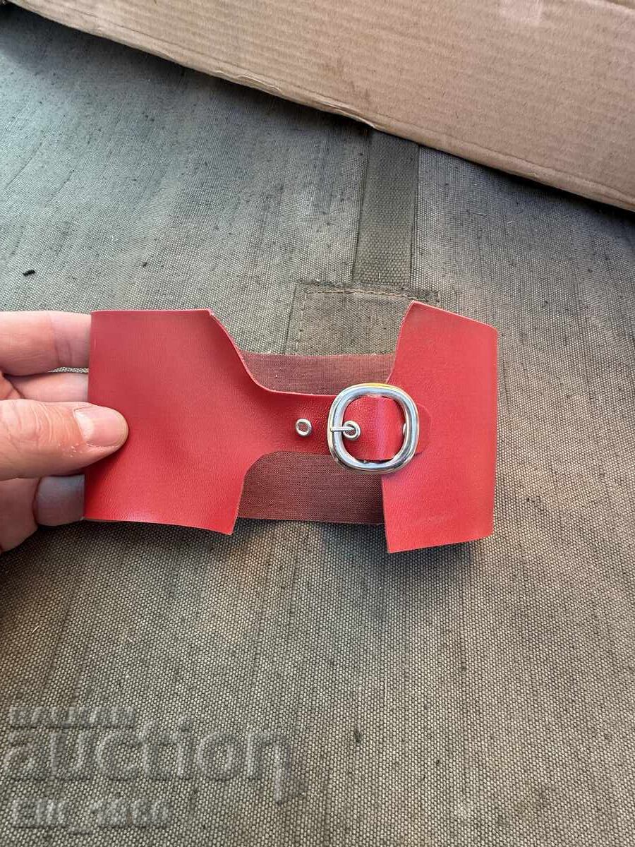 Επιβραχιόνια Ομάδα Κατσαρού με τιμή € 15.00 | 29.34 BGN Επιβραχιόνια Ομάδα Κατσαρού με τιμή € 15.00 | 29.34 BGN