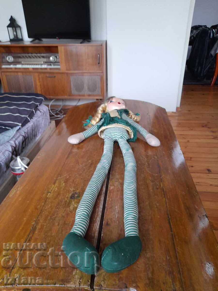 Păpușă veche Păpușă veche