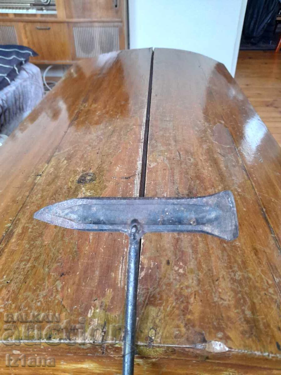 Старо чукче за заварки с цена € 22.00 | 43.03 лв. Старо чукче за заварки с цена € 22.00 | 43.03 лв.