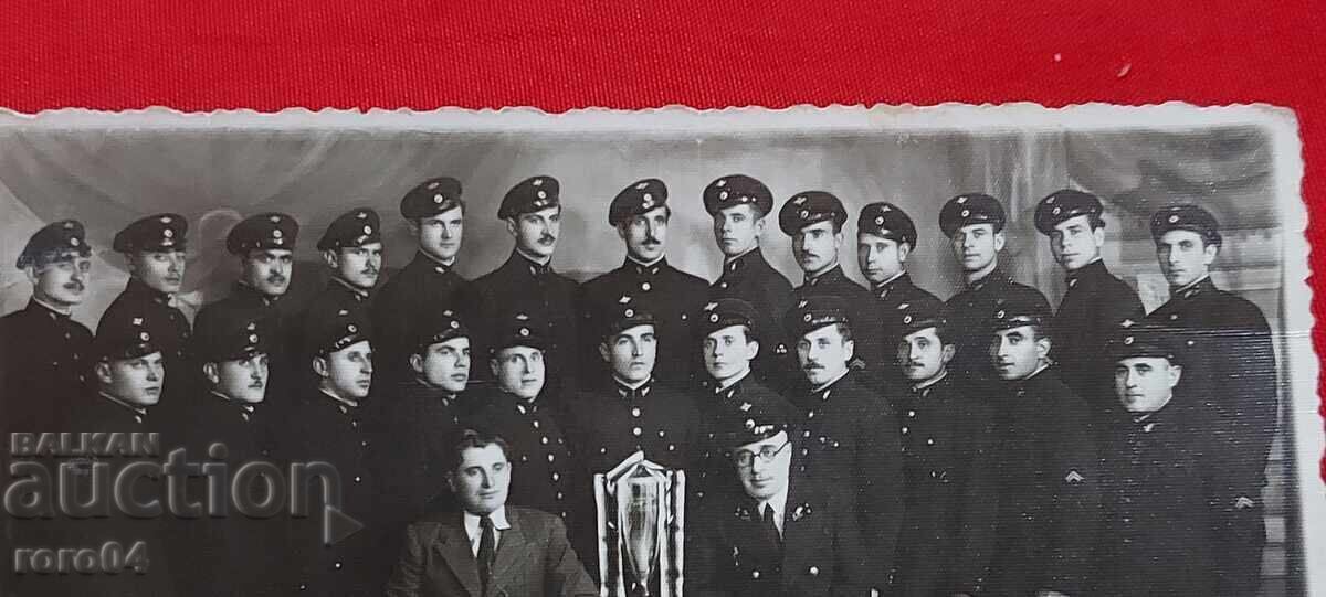 SOFIA - VTU TODOR KABLESHKOV - WW II cu preț € 9.99 | 19.54 BGN