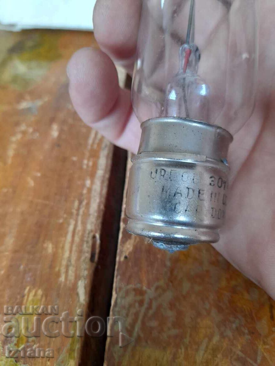Delivery of Old bulb, lamp for a movie projector