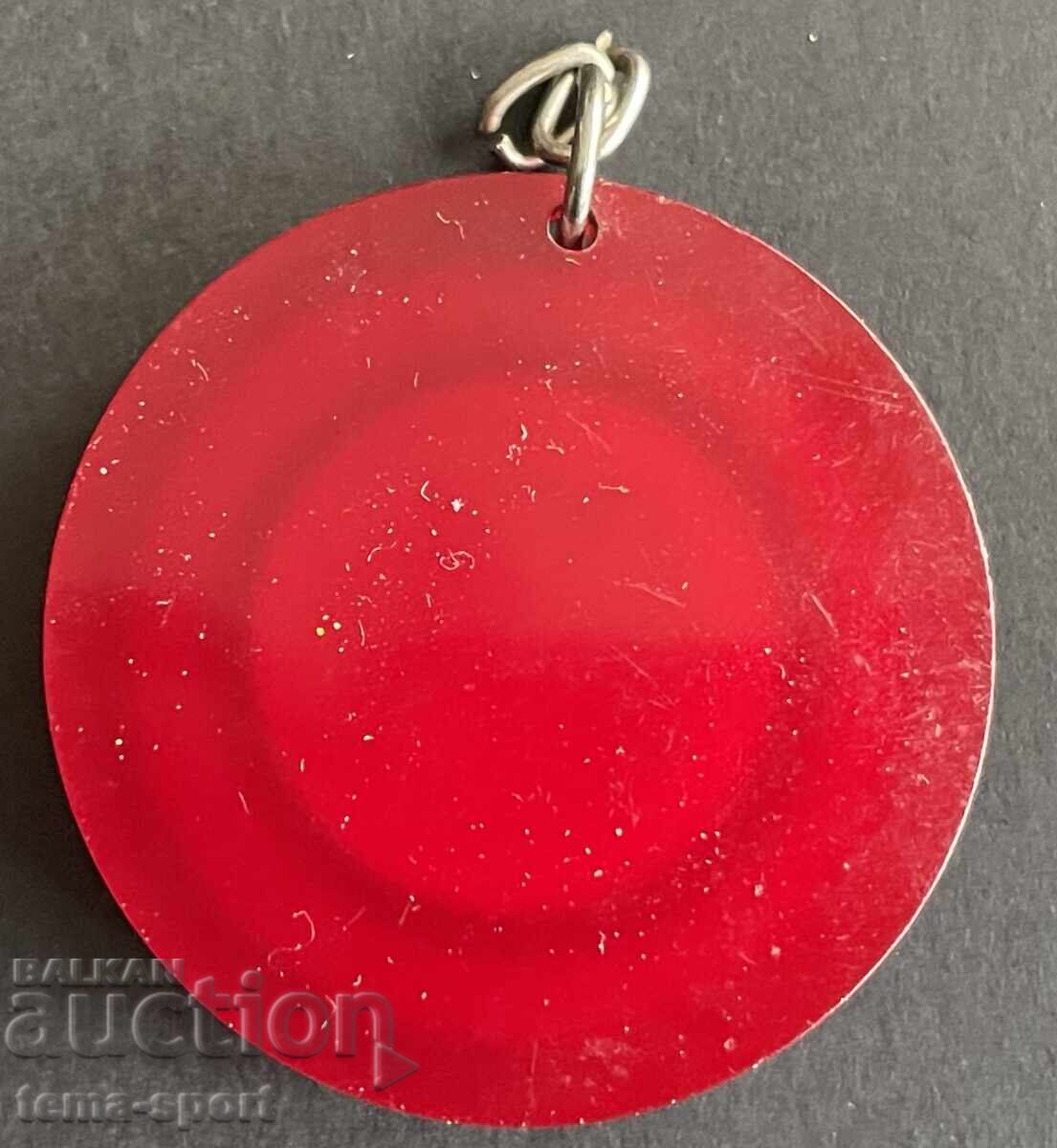 1788 Bulgaria semn club de fotbal Lokomotiv Plovdiv anii '60 cu preț € 7.00 | 13.69 BGN 1788 Bulgaria semn club de fotbal Lokomotiv Plovdiv anii '60 cu preț € 7.00 | 13.69 BGN