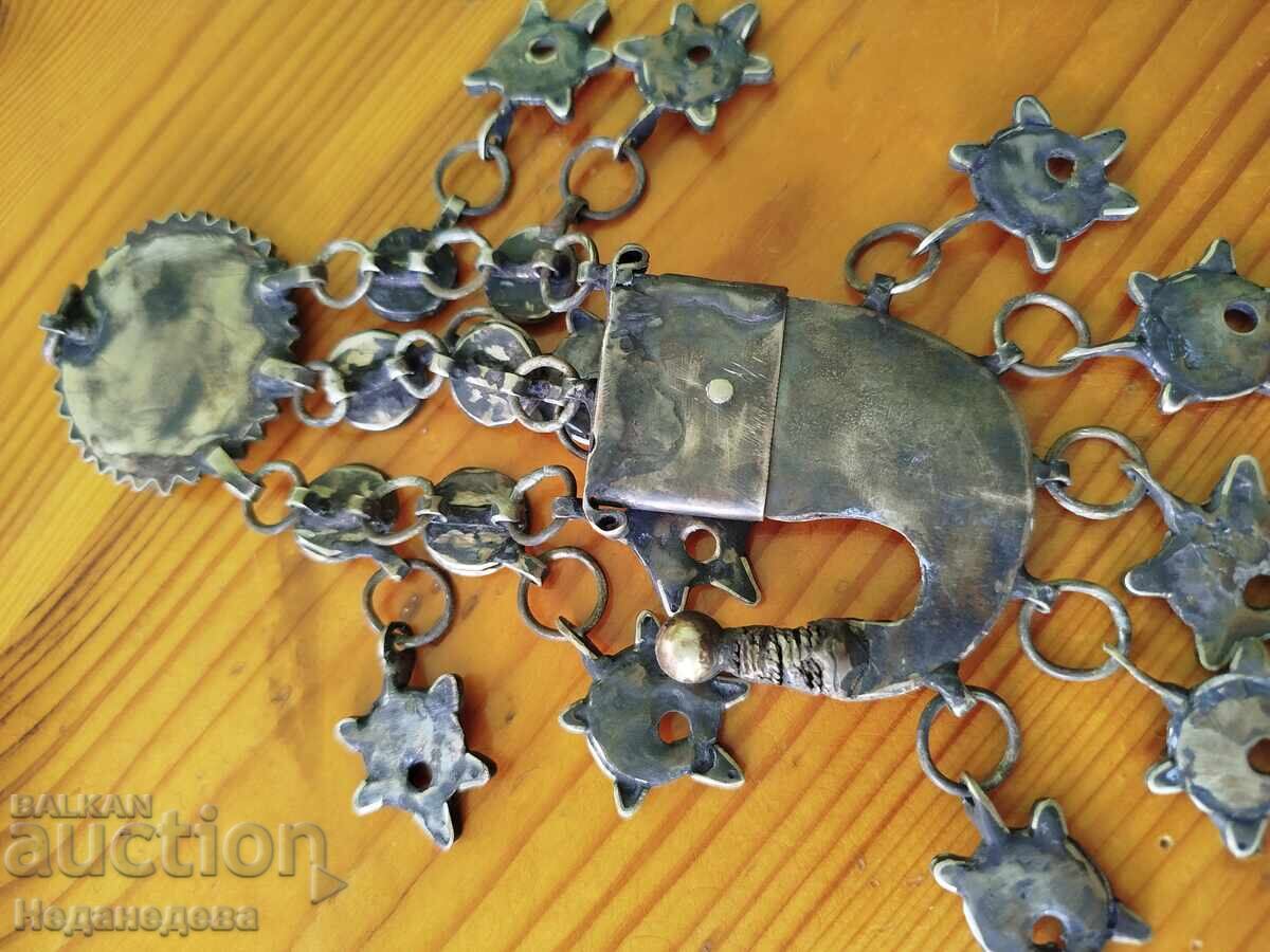 Κοσμήματα, Νύχι, Ψαλίδι, Τρέμουλο - 5 Κοσμήματα, Νύχι, Ψαλίδι, Τρέμουλο - 5