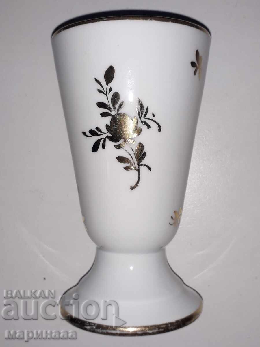 PAHAR ''COULEUVRE''. FRANȚA. AURIT CU 24K cu preț € 7.00 | 13.69 BGN PAHAR ''COULEUVRE''. FRANȚA. AURIT CU 24K cu preț € 7.00 | 13.69 BGN