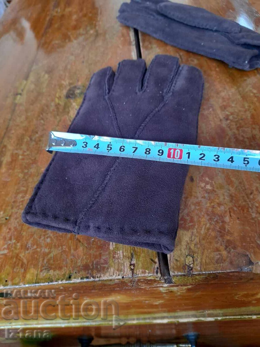 Стари ръкавици - 5