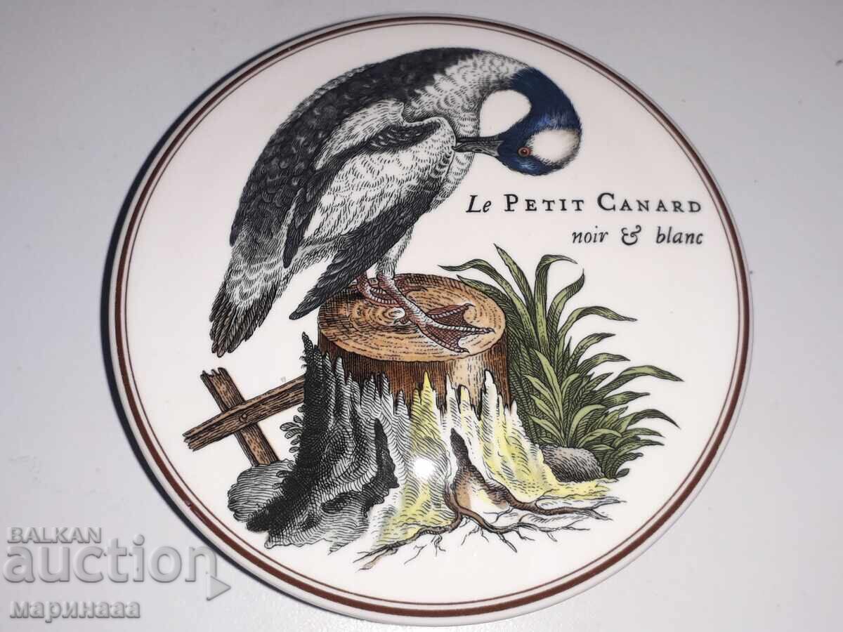 КУТИЯ. ПОРЦЕЛАН. ГЕРМАНИЯ с цена € 6.00 | 11.73 лв. КУТИЯ. ПОРЦЕЛАН. ГЕРМАНИЯ с цена € 6.00 | 11.73 лв.