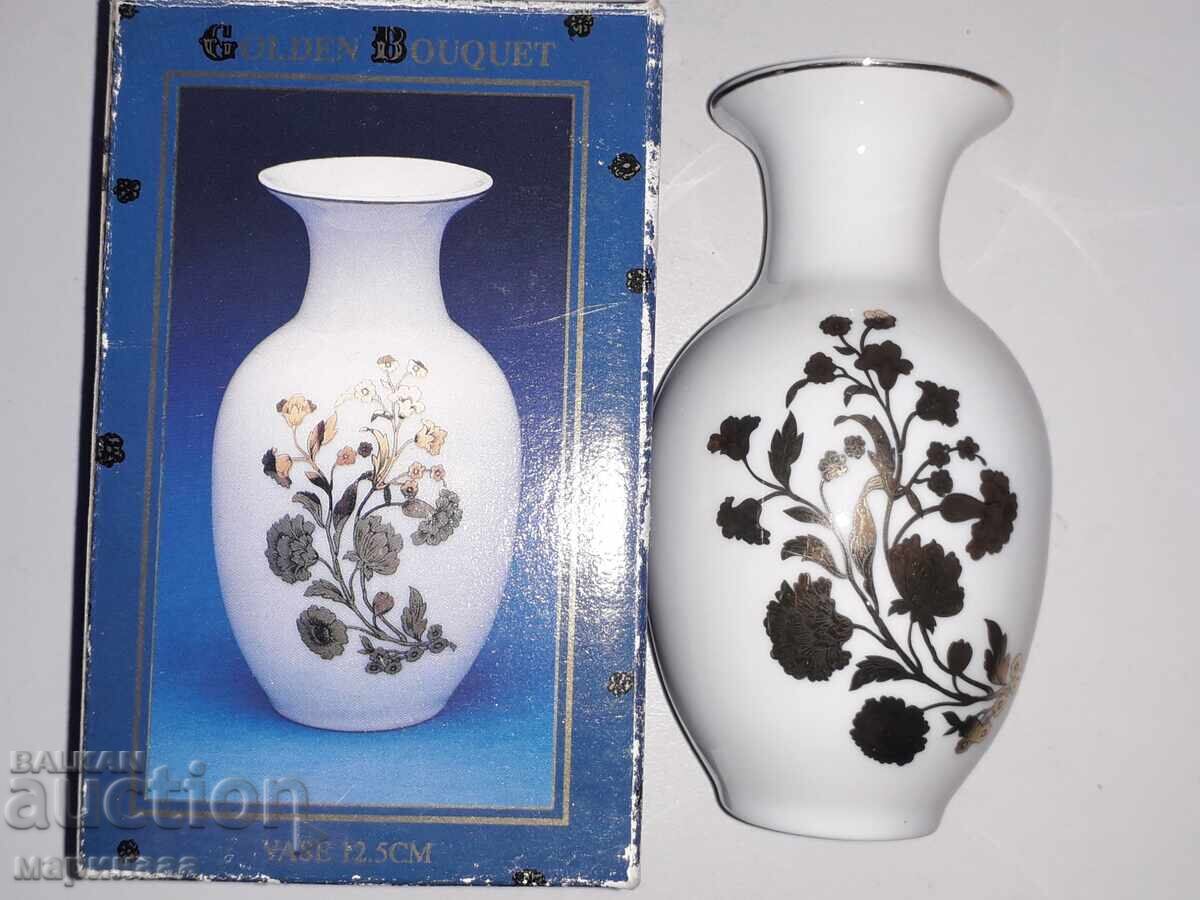 VASE. GOLD PLATING. BOX. GERMANY