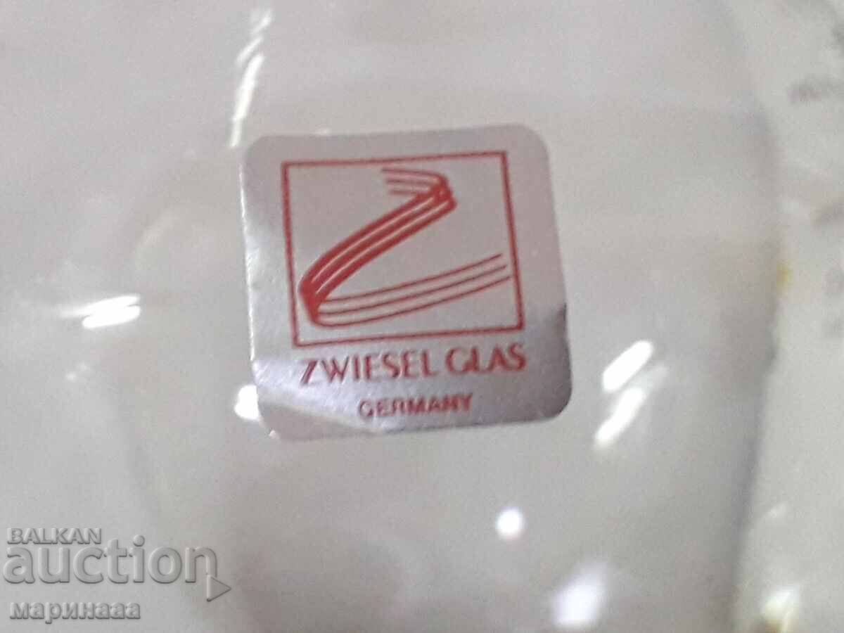 Βαζάκι για διακόσμηση. Κουτί. Γερμανία με τιμή € 1.53 | 2.99 BGN Βαζάκι για διακόσμηση. Κουτί. Γερμανία με τιμή € 1.53 | 2.99 BGN