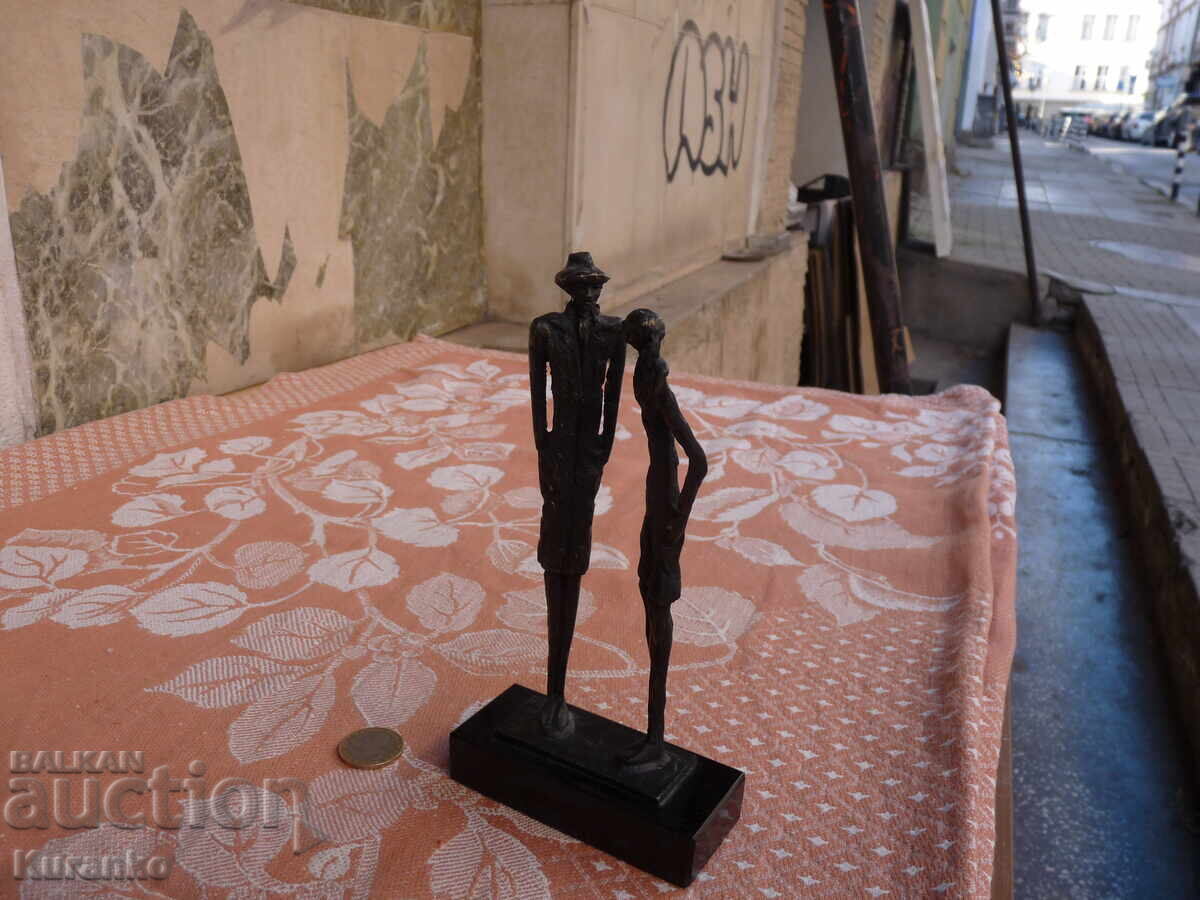 Auction  Old bronze statuette sculpture 20 cm