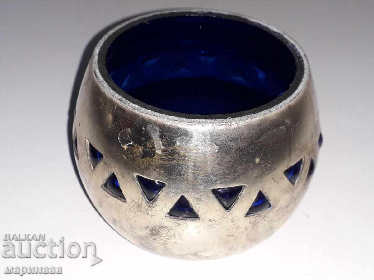 SFEȘNIC. ALAMĂ ARGINTATĂ, STICLĂ ALBASTRĂ cu preț € 2.00 | 3.91 BGN