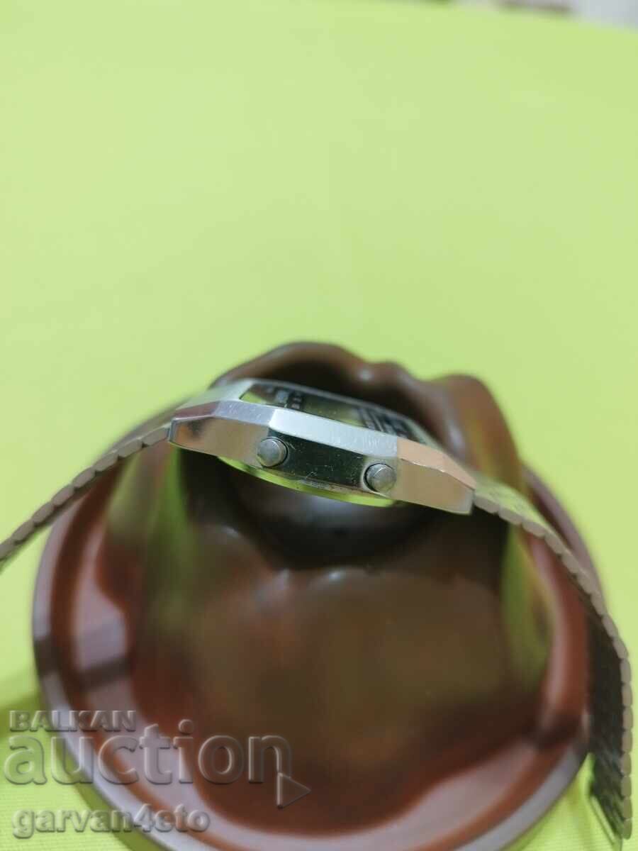 Ρολόι Buletronic με τιμή € 16.00 | 31.29 BGN