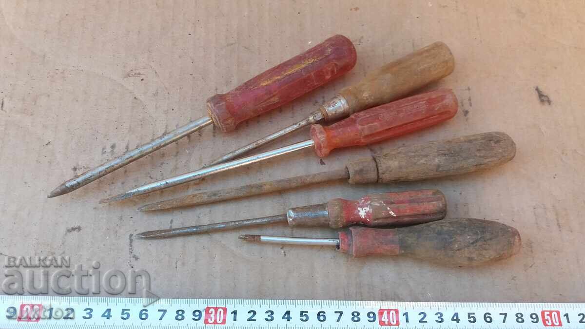 ОТВЕРТКИ - 6 БРОЯ с цена € 3.99 | 7.80 лв.