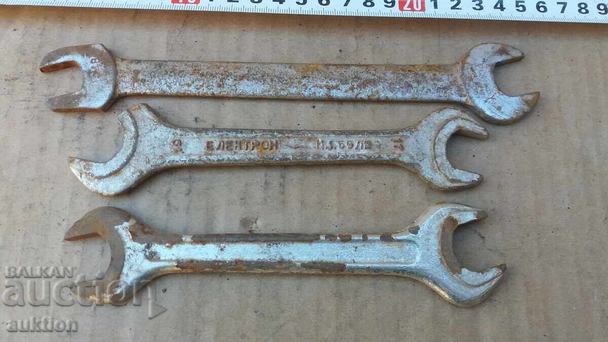 SET CHEI - 3 BUCĂȚI - 7