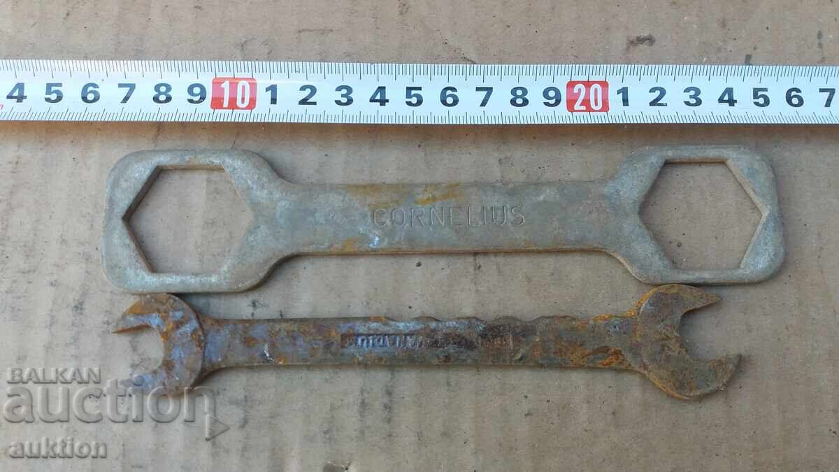 Wrench Set - 2 Pieces Wrench Set - 2 Pieces