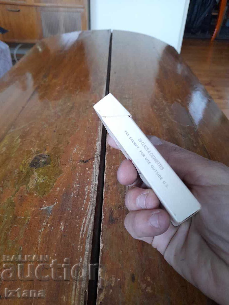 Δημοπρασία Κουτί τσιγάρων Capri Δημοπρασία Κουτί τσιγάρων Capri