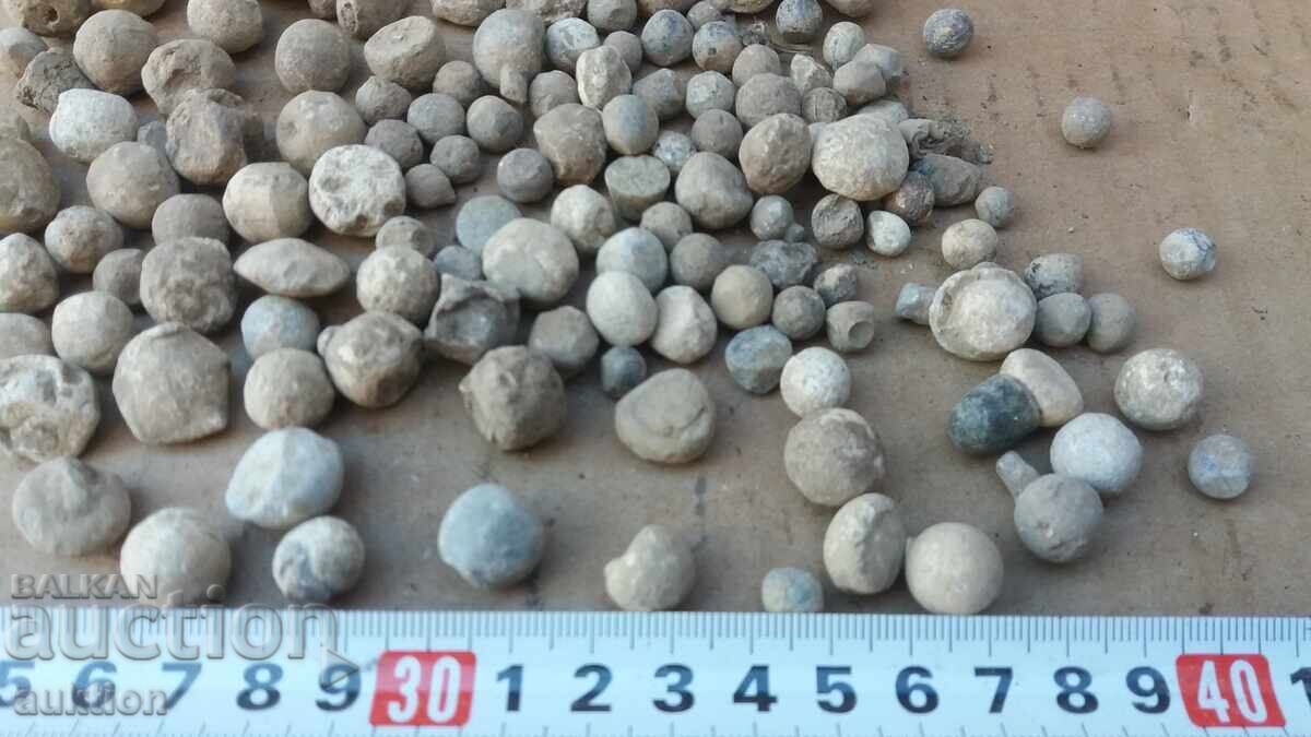 Delivery of Cast bullets reproduction flintlock weapon