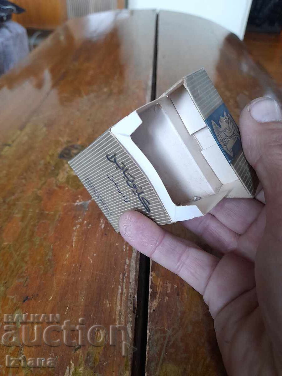 Cleopatra Cigarette Box - 6 Cleopatra Cigarette Box - 6