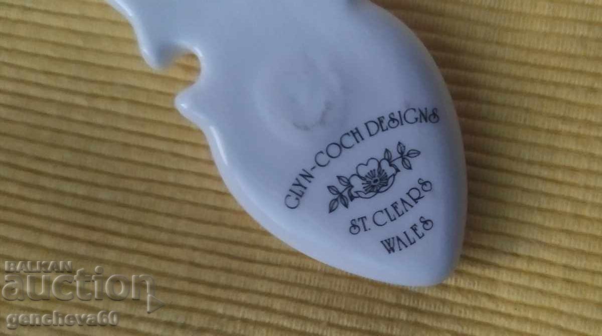 Licitație Mâner vintage de designer Clyn-Coch-MILENIUM Licitație Mâner vintage de designer Clyn-Coch-MILENIUM