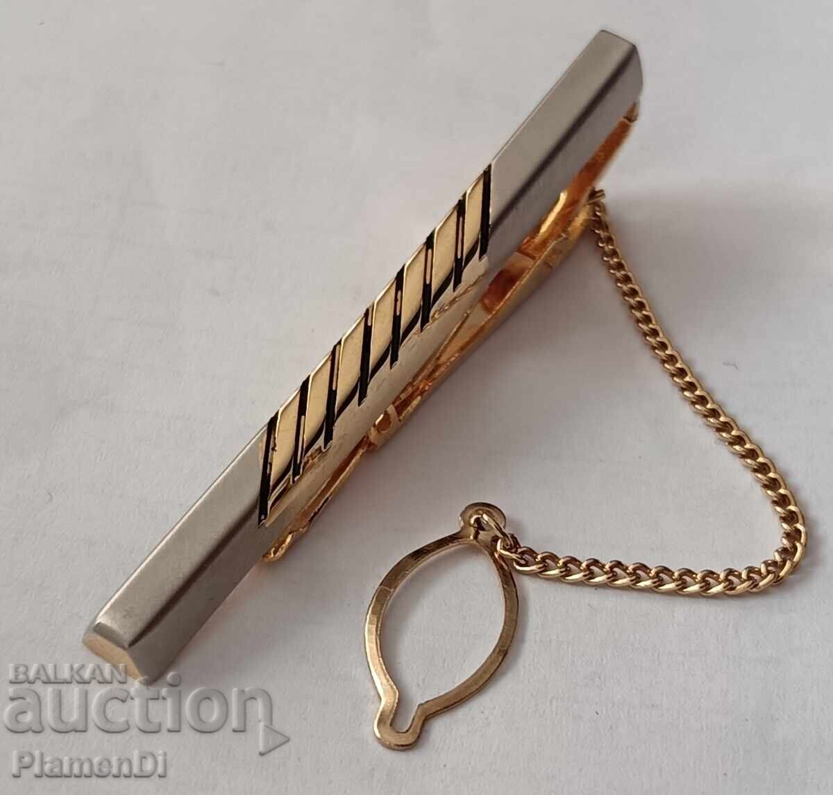 Δημοπρασία Νέα μανταλάκι, παραμάνα γραβάτας