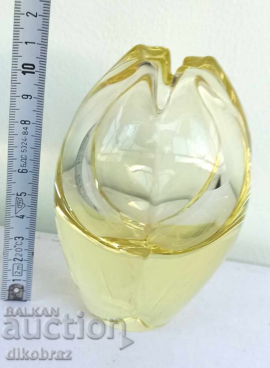 Decorațiune din sticlă Boemia Cehoslovacia - pentru 5 € noua cu preț € 5.00 | 9.78 BGN