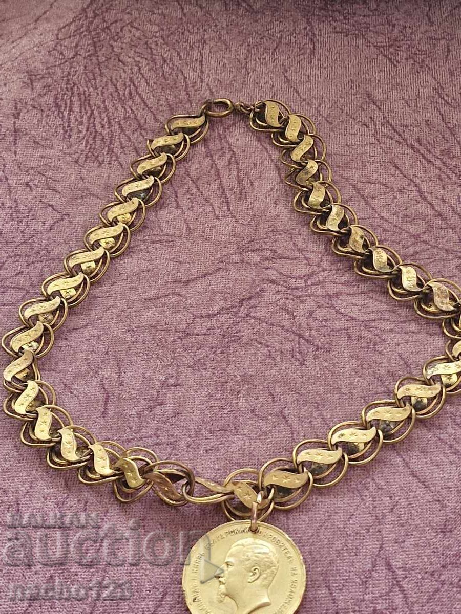 Стар позлатен накит КОРДОН с цена € 80.00 | 156.47 лв. Стар позлатен накит КОРДОН с цена € 80.00 | 156.47 лв.