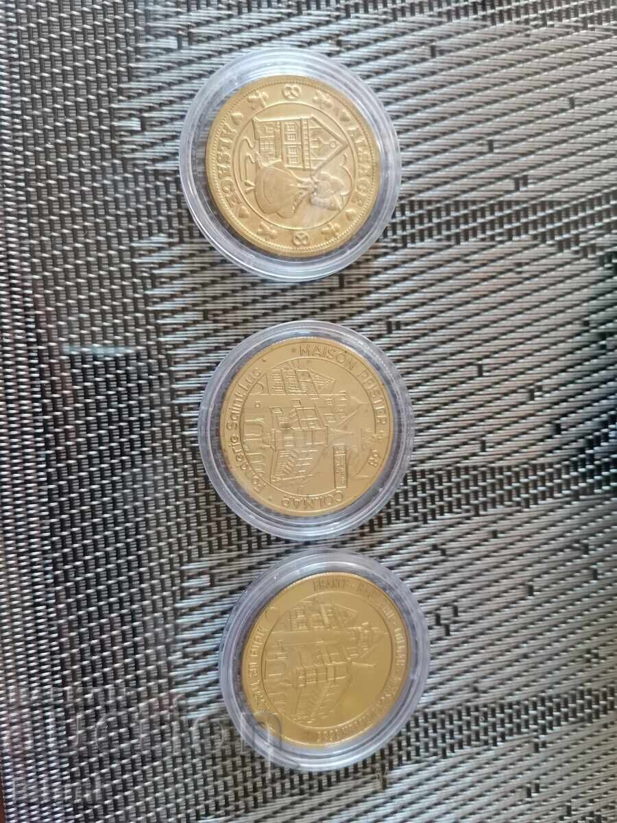 Various coin souvenirs with price € 10.23 | 20.01 BGN Various coin souvenirs with price € 10.23 | 20.01 BGN