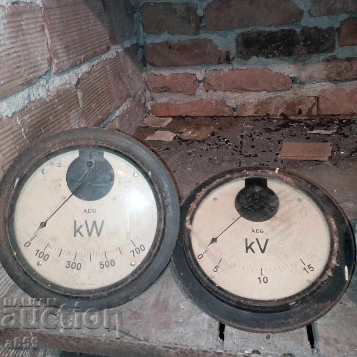 Delivery of Original measuring systems from an AM radio transmitter - 1936