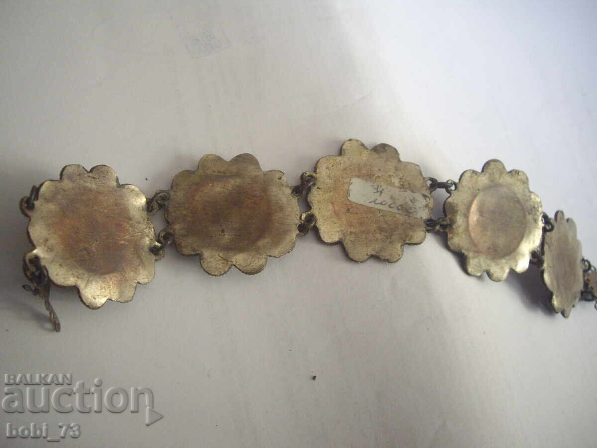 Доставка на Стара била филиграмна гривна. Доставка на Стара била филиграмна гривна.