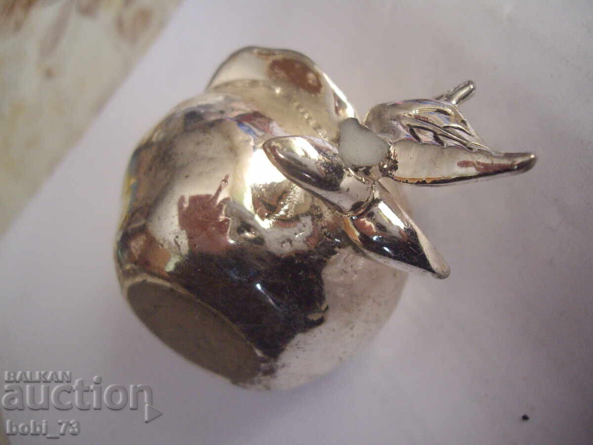 Обвита в сребро фигурка на нар. с цена € 15.00 | 29.34 лв. Обвита в сребро фигурка на нар. с цена € 15.00 | 29.34 лв.