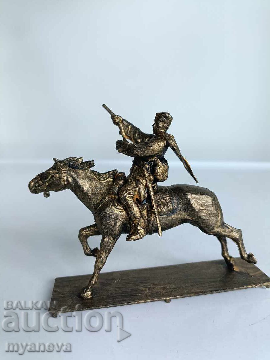 Jucării vintage, de colecție cu preț € 20.00 | 39.12 BGN Jucării vintage, de colecție cu preț € 20.00 | 39.12 BGN