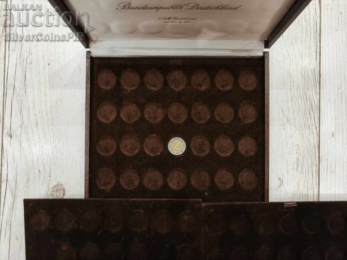 Δημοπρασία Κουτί για 81 νομίσματα Δημοπρασία Κουτί για 81 νομίσματα