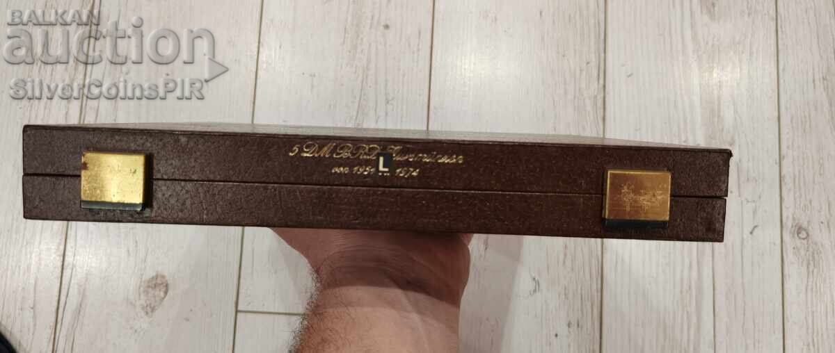 Παράδοση Κουτί για 81 νομίσματα Παράδοση Κουτί για 81 νομίσματα