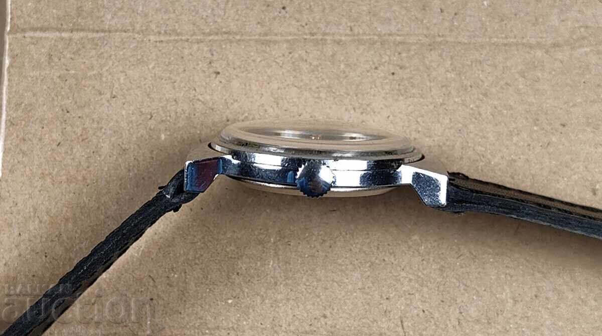 Livrarea POBEDA POBEDA CCCP CEAS DE MÂNĂ BĂRBĂTESC FUNCȚIONEAZĂ