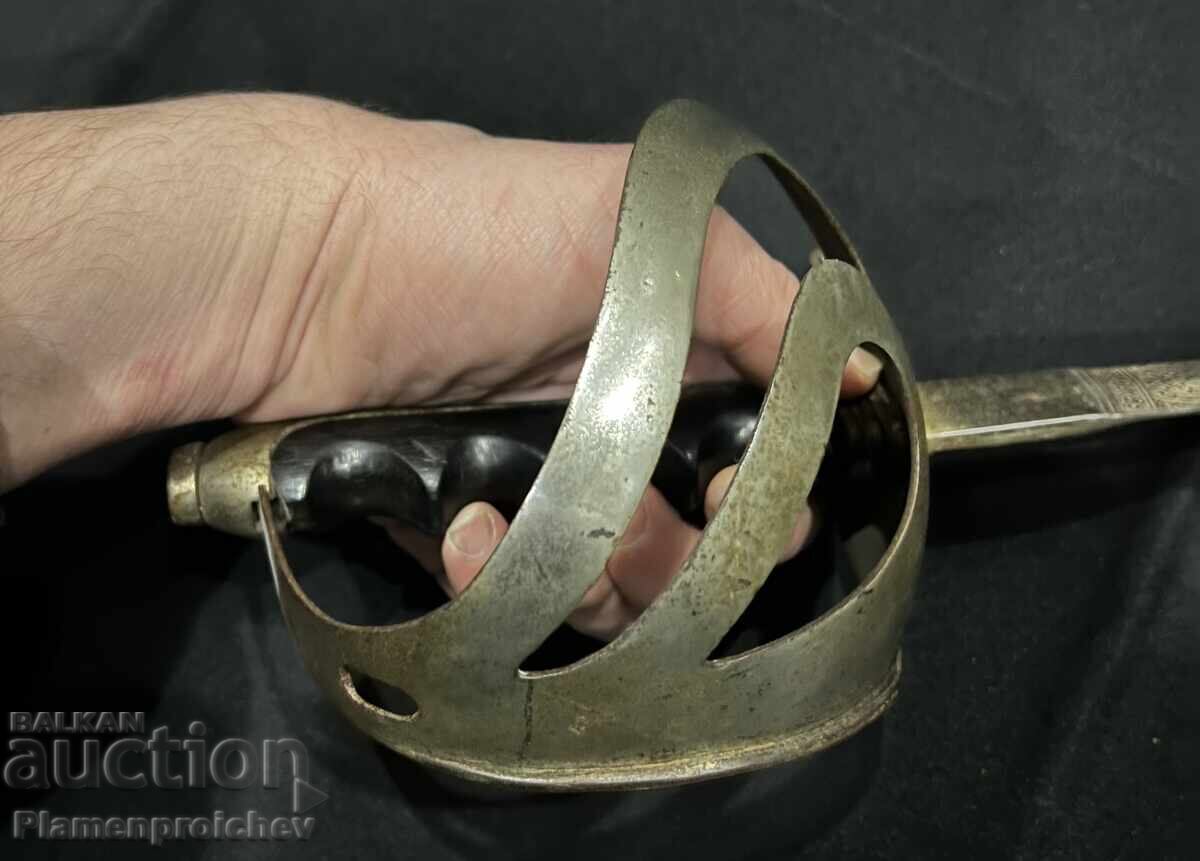 UNIQUE SABER BAYONET DAGGER YATAGAN COLLECTIBLE CONDITION - 11 UNIQUE SABER BAYONET DAGGER YATAGAN COLLECTIBLE CONDITION - 11