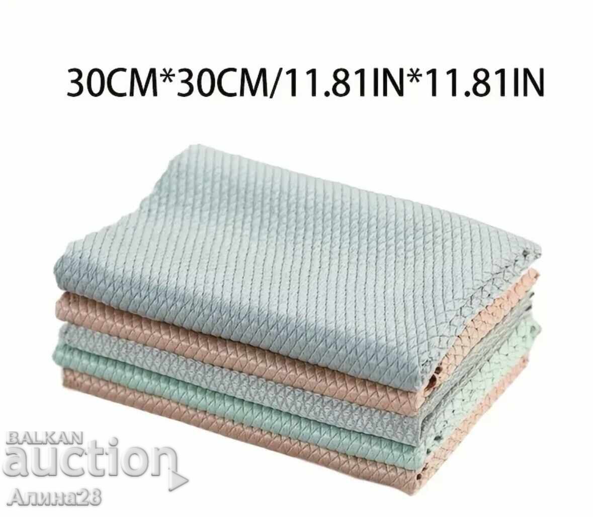 Auction Magical cleaning cloths, two pieces in a package Auction Magical cleaning cloths, two pieces in a package