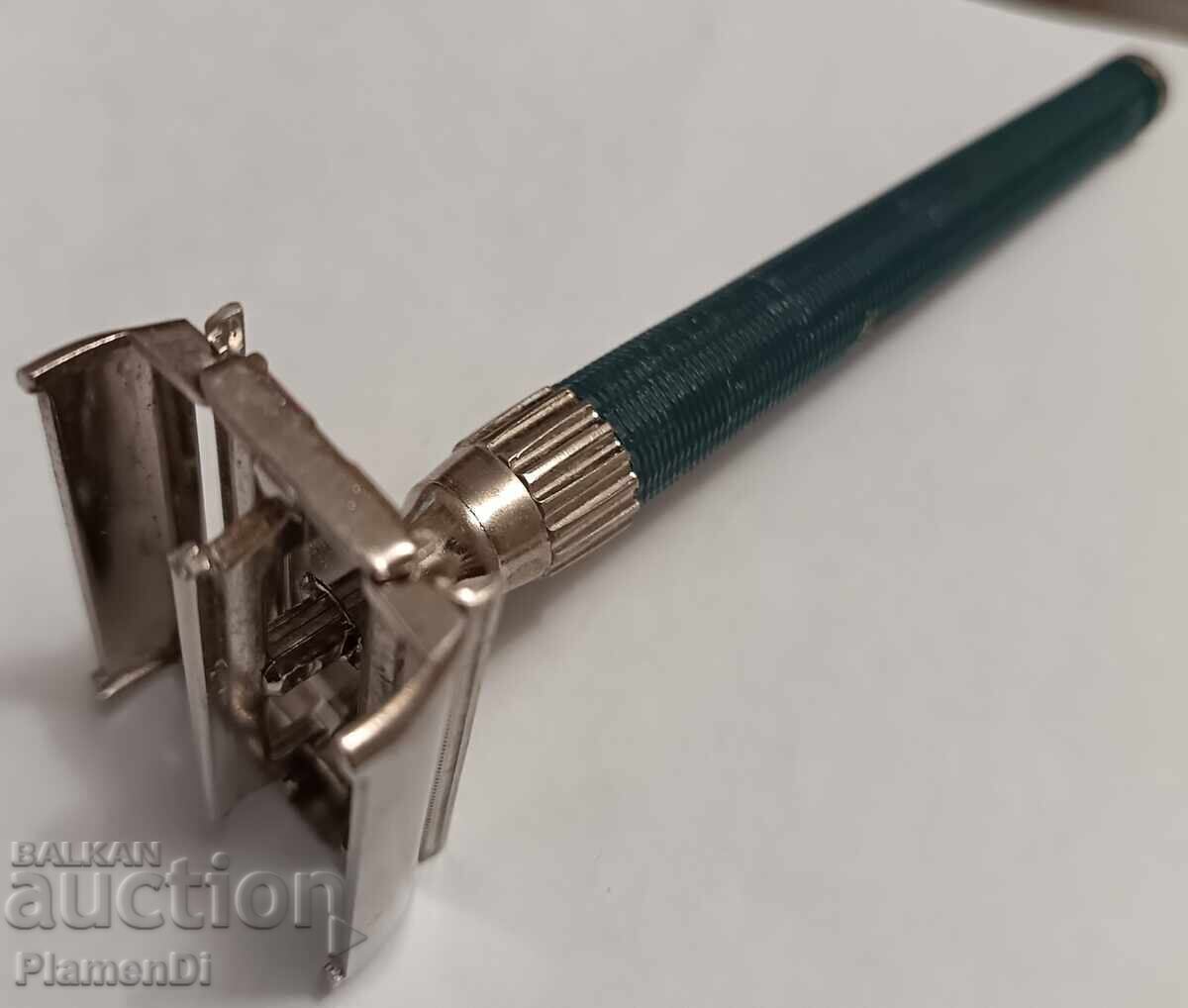 Стара самобръсначка Gillette Slim Twist. - 5