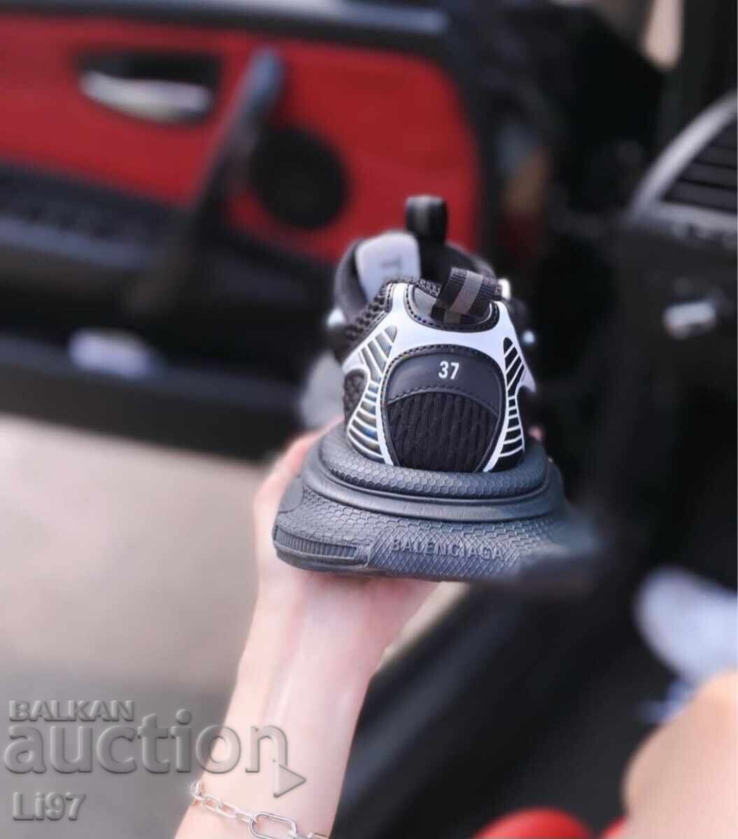 Balenciaga 3XL - 5 Balenciaga 3XL - 5