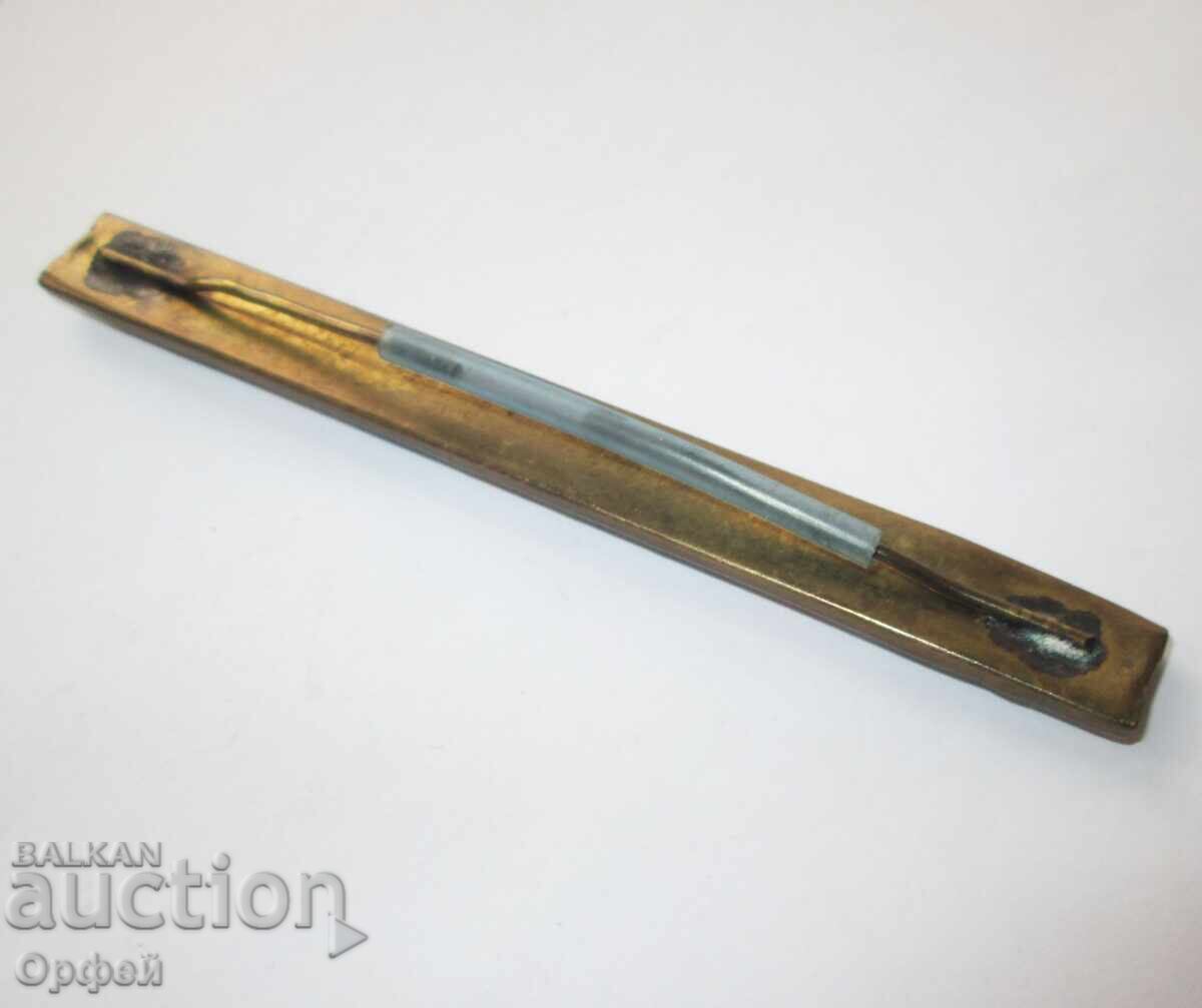 НРБ Соц нагръдна орденска лента колодка за униформа 4 бр. с цена € 10.00 | 19.56 лв. НРБ Соц нагръдна орденска лента колодка за униформа 4 бр. с цена € 10.00 | 19.56 лв.