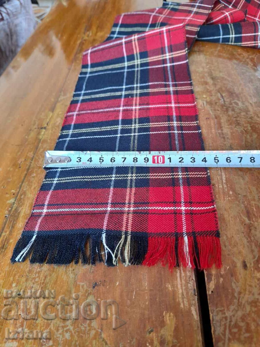 Licitație Eșarfă veche, eșarfă Licitație Eșarfă veche, eșarfă